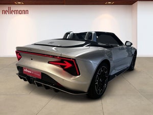 MG Cyberster Trophy Long Range