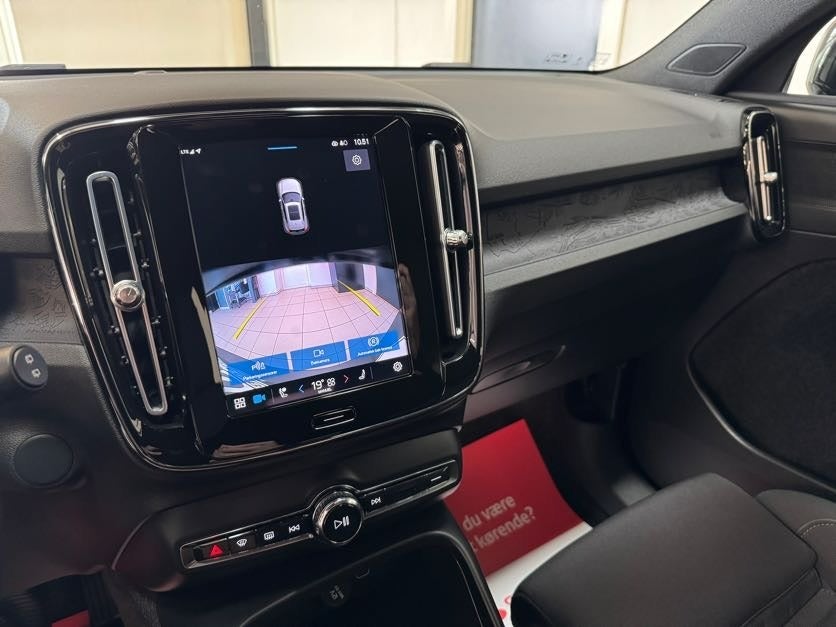 Volvo XC40 P6 ReCharge Core