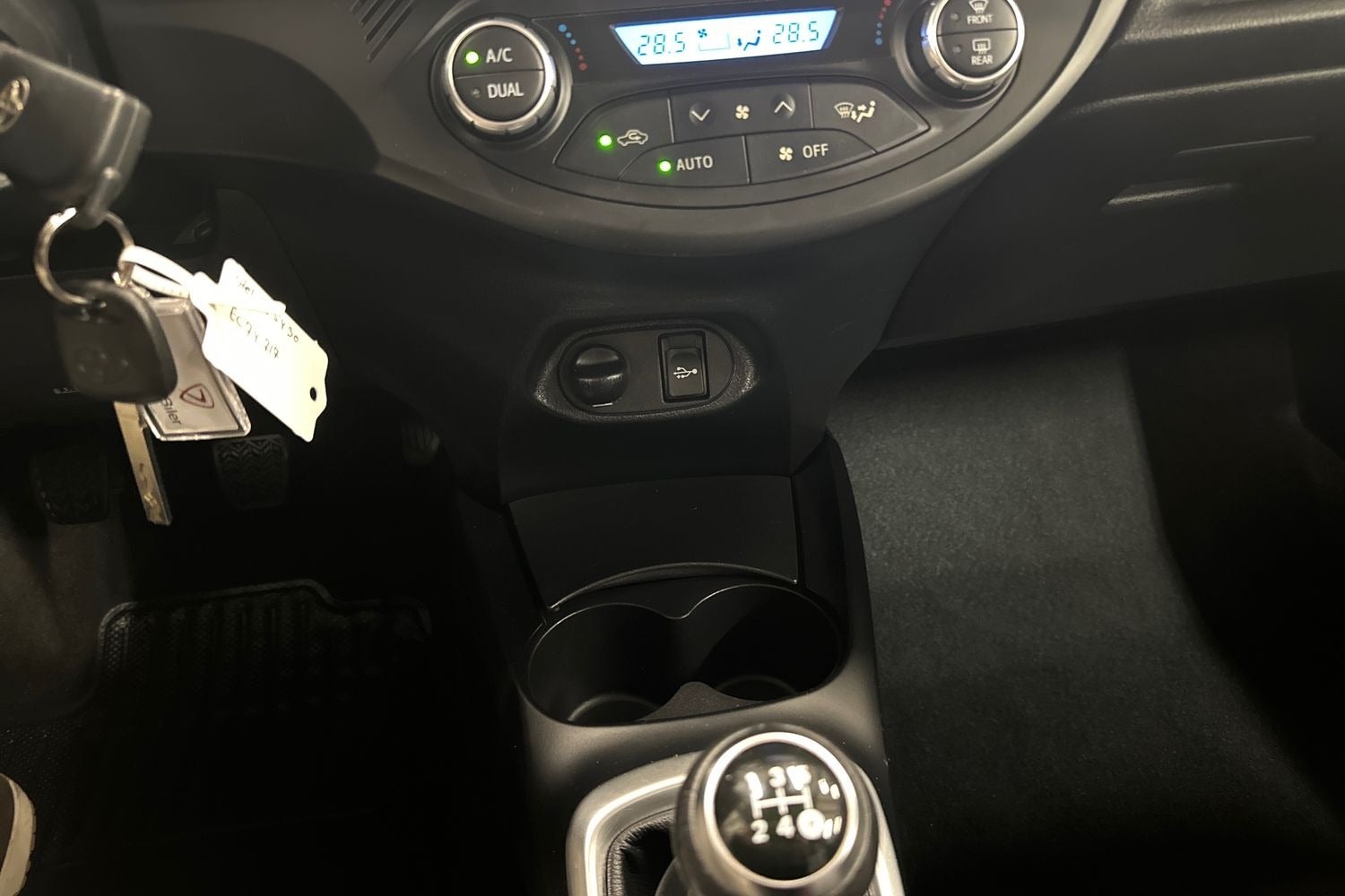 Billede af Toyota Yaris 1,0 VVT-i T2