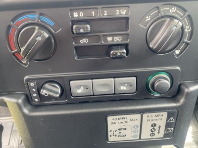 Land Rover Defender 130 TD Mandskabsvogn