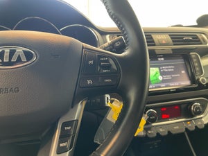 Kia Rio CVVT Attraction+