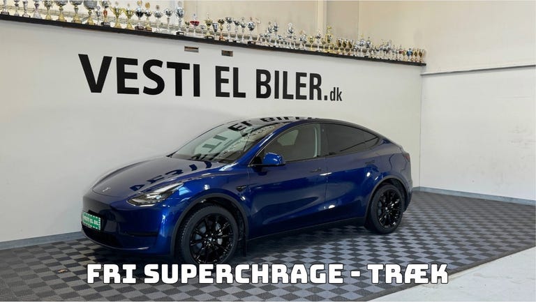 Tesla Model Y RWD