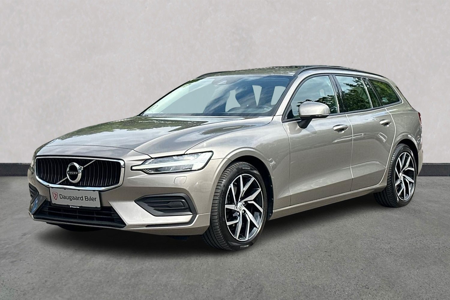 Billede af Volvo V60 2,0 D4 190 Momentum aut.