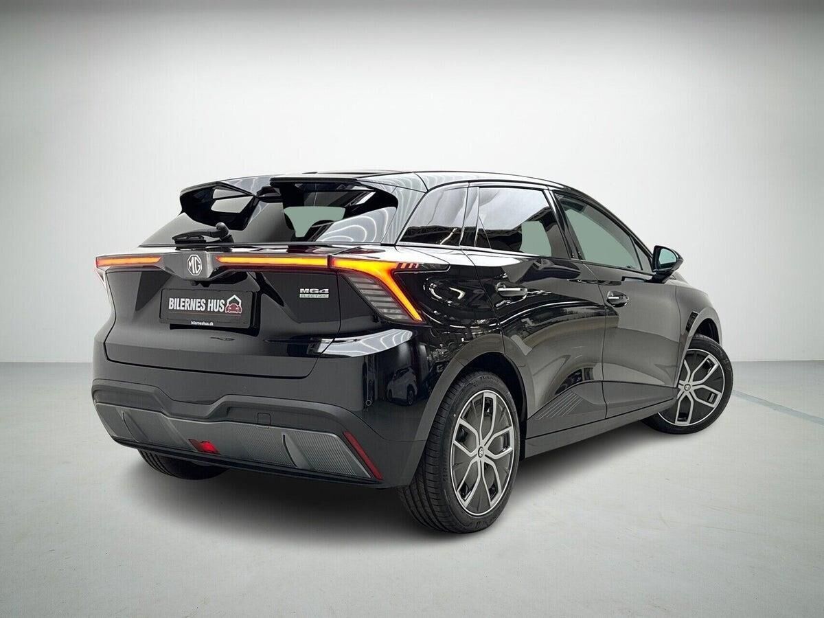 MG 4 Luxury billede 2