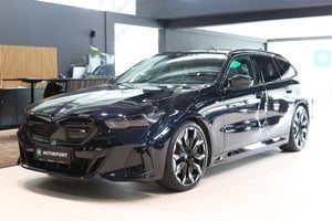 BMW i5 M60 Touring xDrive