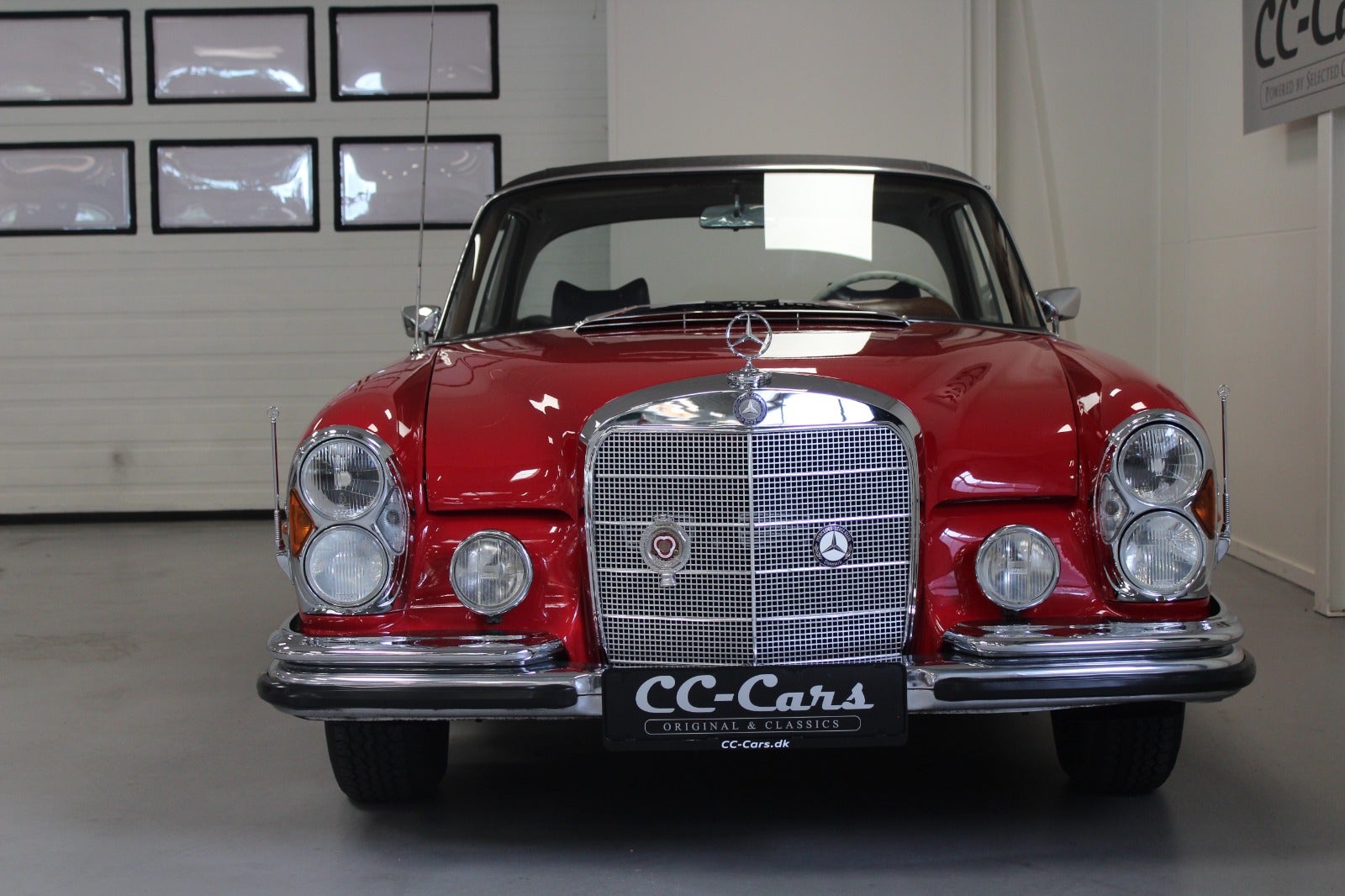 Mercedes-Benz 250 SE Coupé