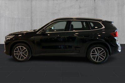 BMW iX1 eDrive20 - 1
