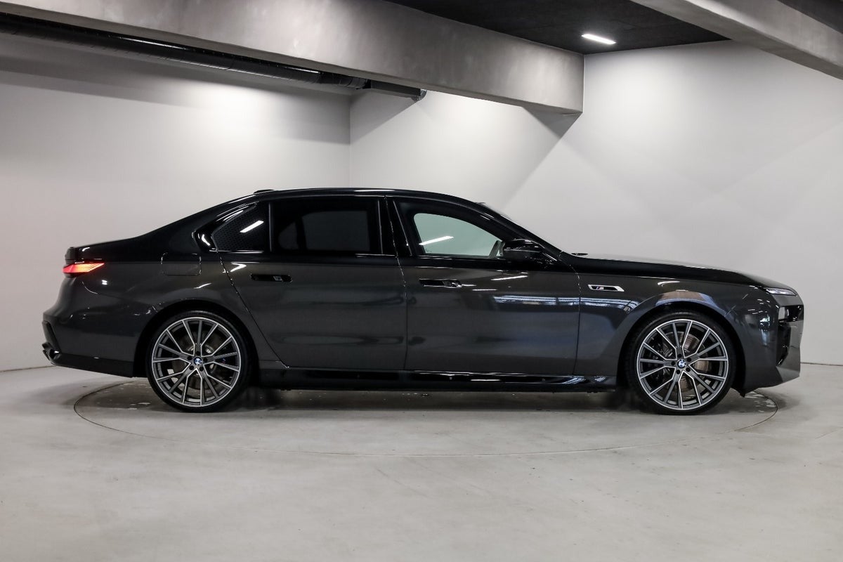 BMW M760e 3,0 xDrive aut.