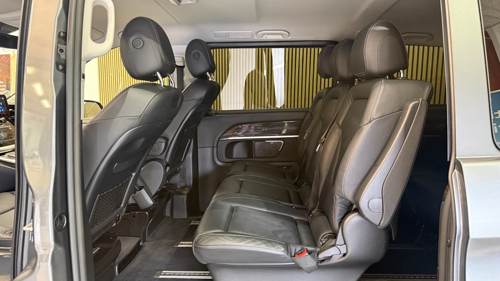 Billede af Mercedes EQV300  Avantgarde L