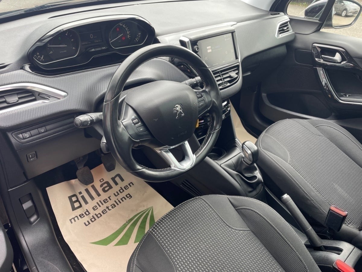Billede af Peugeot 208 1,5 BlueHDi 100 Infinity Sky