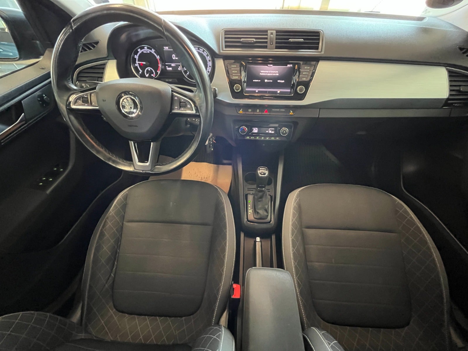 Billede af Skoda Fabia 1,0 TSi 110 Ambition Combi DSG