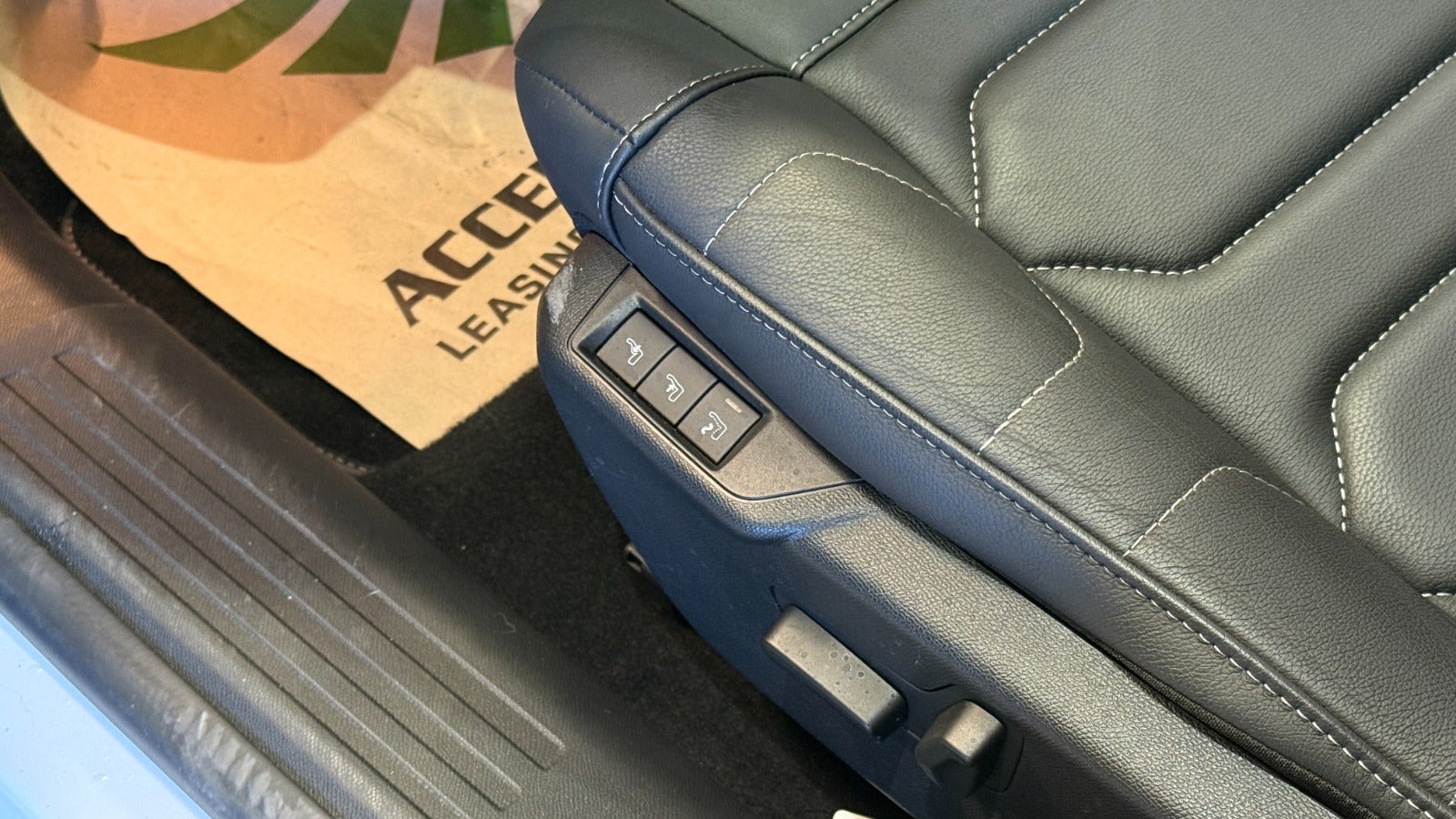 Billede af Citroën ë-C4 X 50 Palais Sky