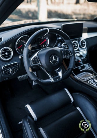 Mercedes C63 