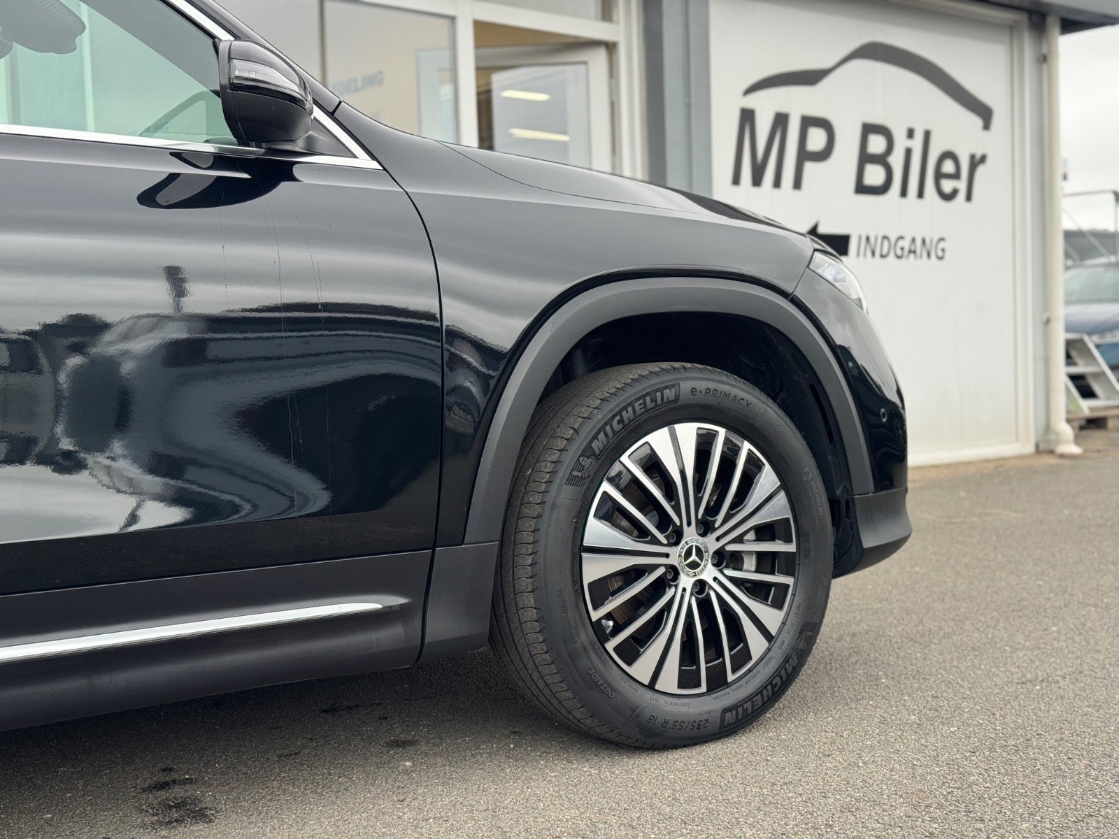 Billede af Mercedes EQB300  Progressive 4Matic 7prs