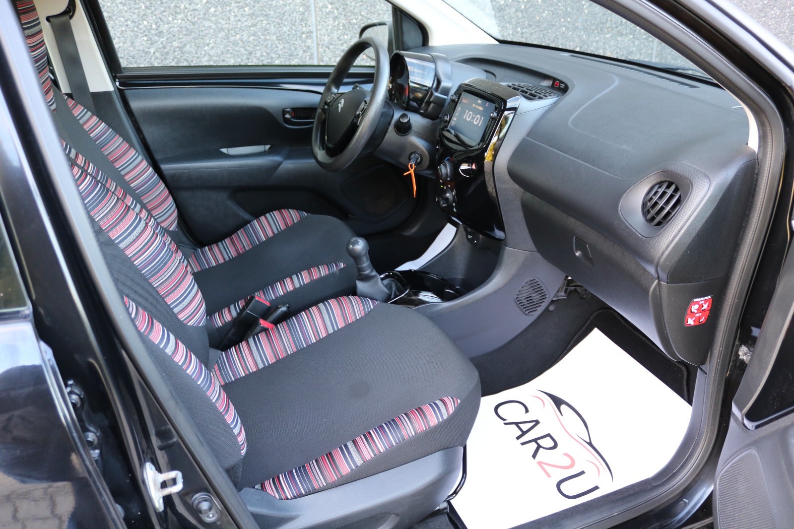 Citroën C1 VTi Shine Limited