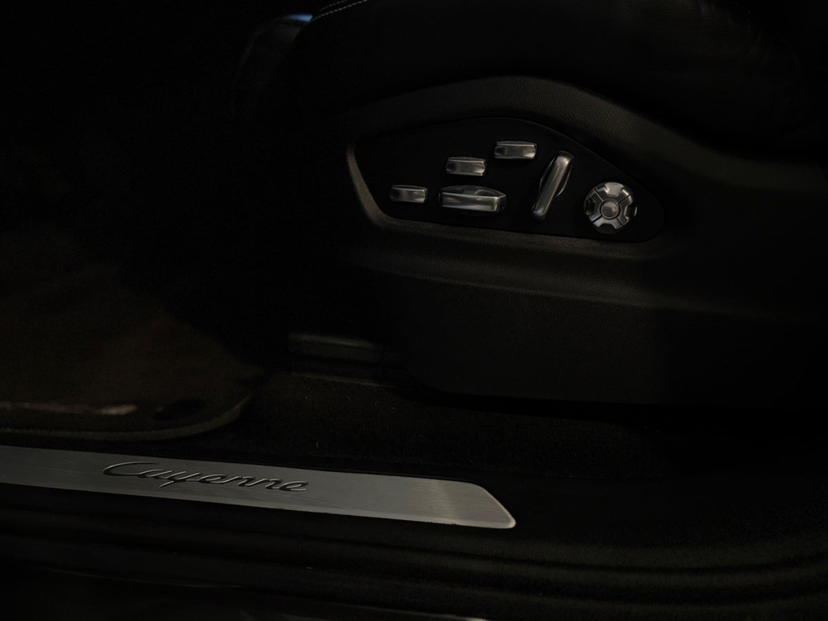 Porsche – Cayenne