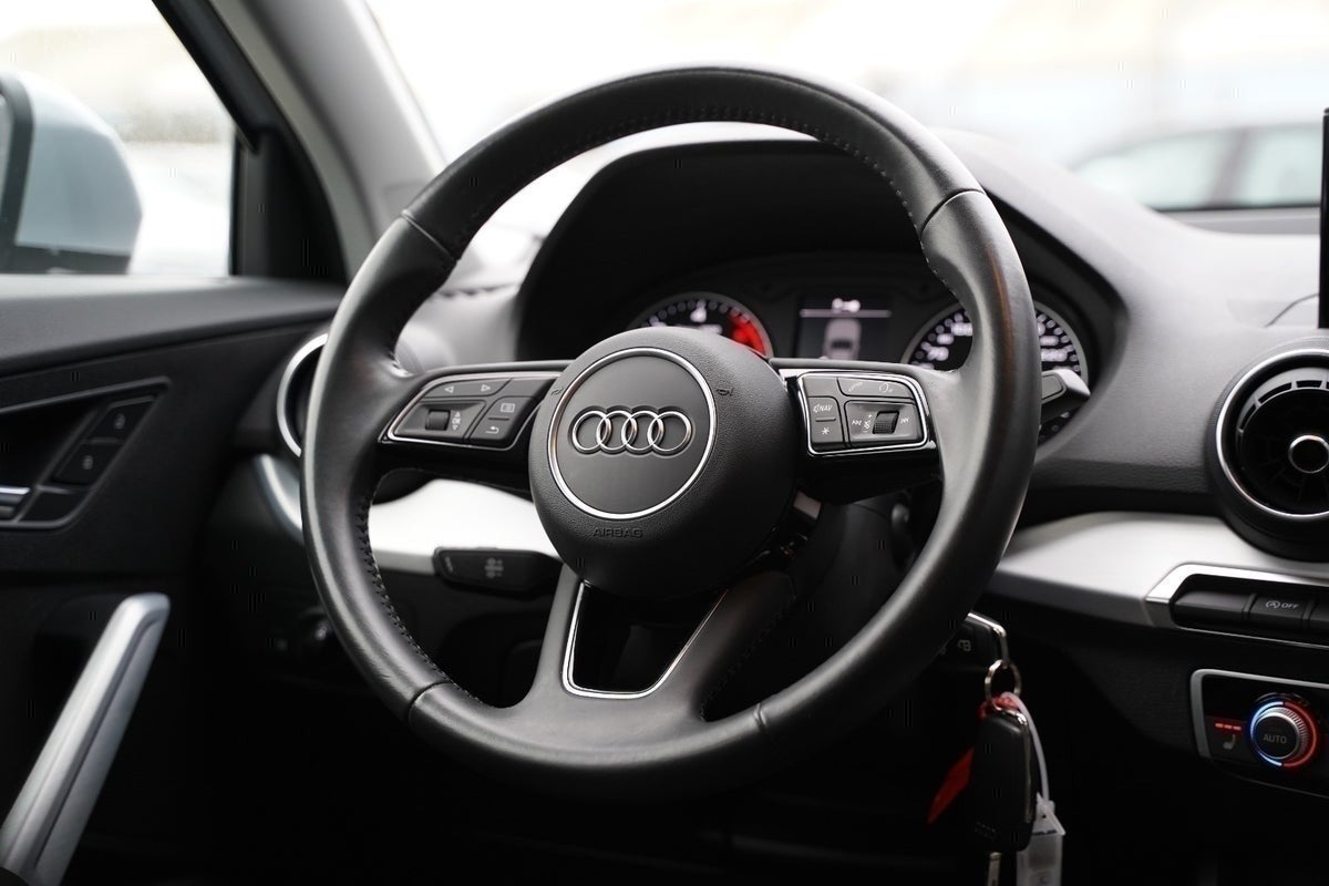 Billede af Audi Q2 35 TDi Sport S-tr.
