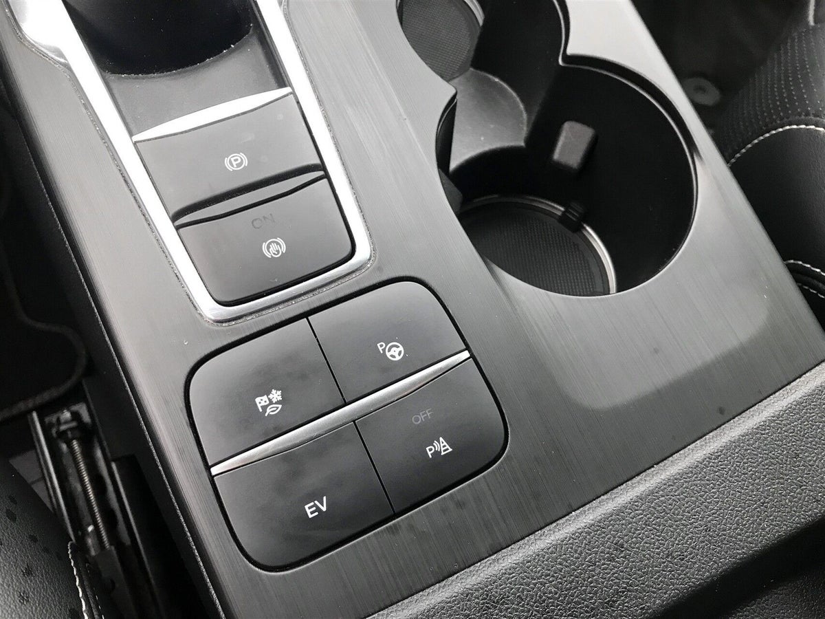 Ford Kuga PHEV Vignale CVT billede 11