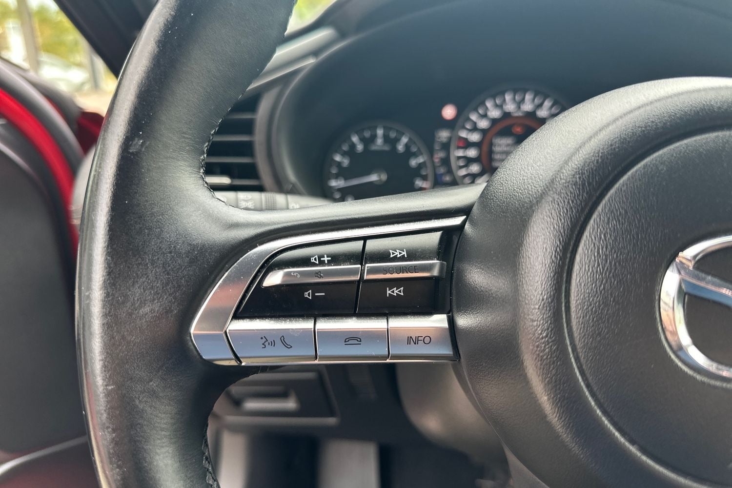 Billede af Mazda 3 2,0 SkyActiv-G 122 Cosmo aut.
