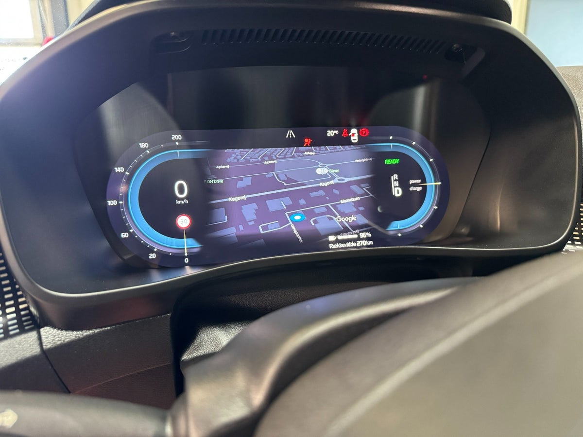 Volvo XC40 P6 ReCharge Plus