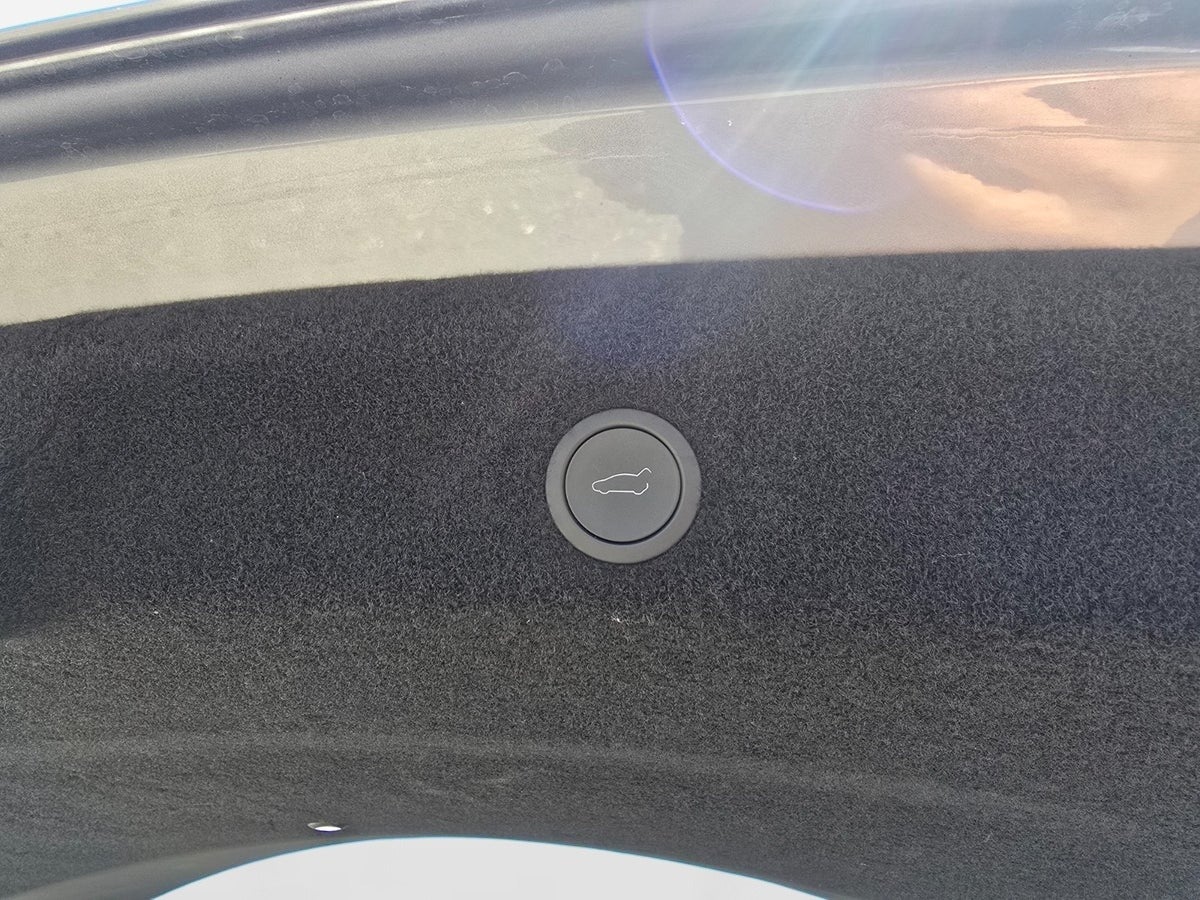 Billede af Tesla Model Y Premium RWD