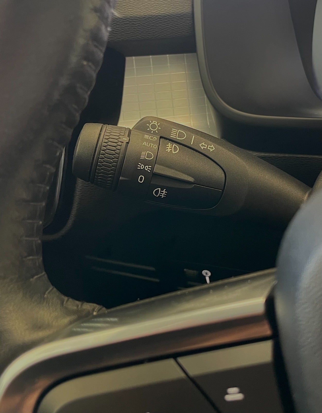 Billede af Volvo XC40 2,0 T4 190 Momentum aut.