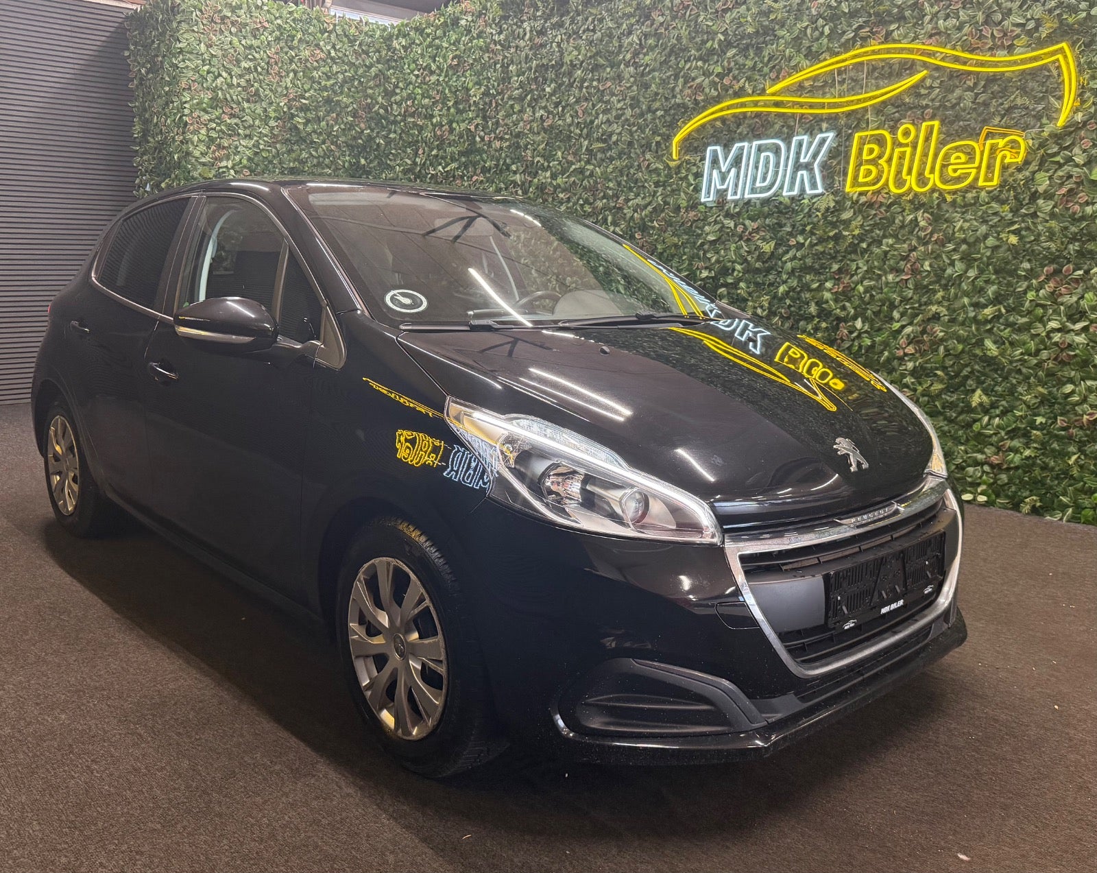 Billede af Peugeot 208 1,5 BlueHDi 100 Envy+