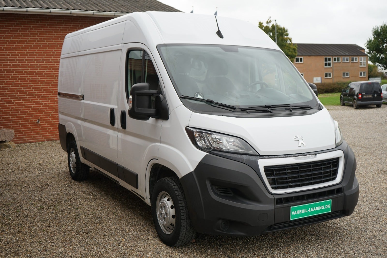 Billede af Peugeot Boxer 333 2,2 BlueHDi 140 L2H2 Premium