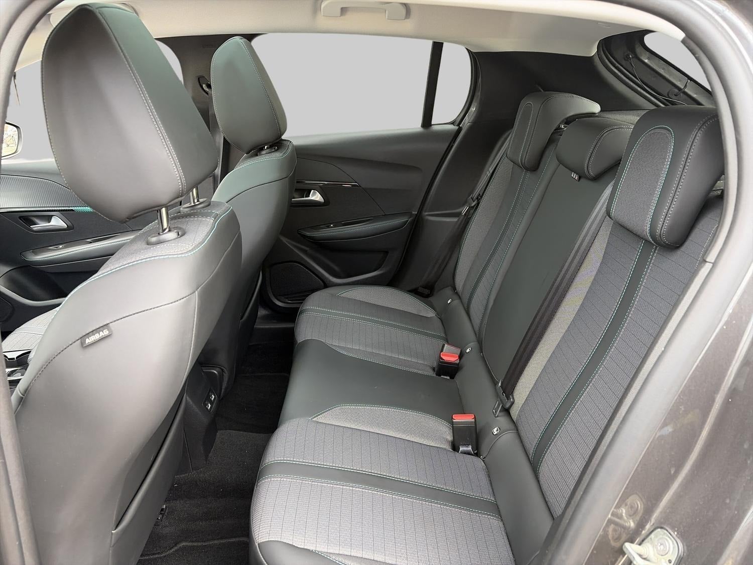 Billede af Peugeot 208 1,2 PureTech 100 Allure Sky