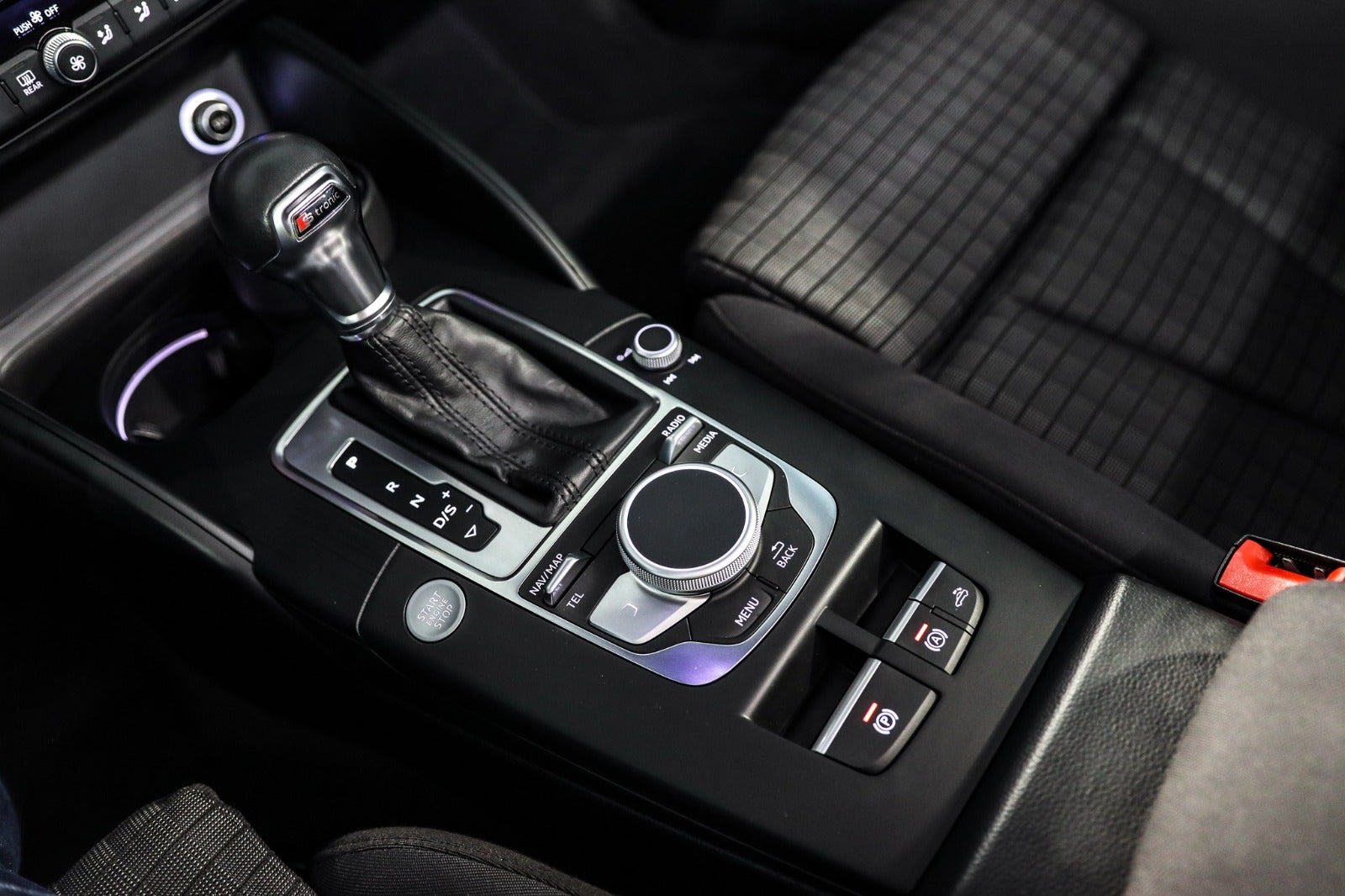 Billede af Audi A3 40 TFSi Sport Cabriolet quattro S-tr.