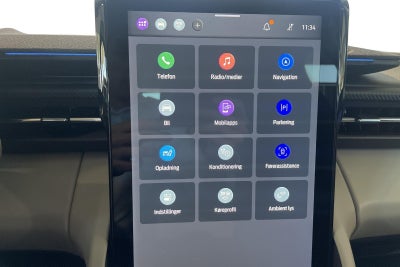 Ford Explorer Premium Extended Range