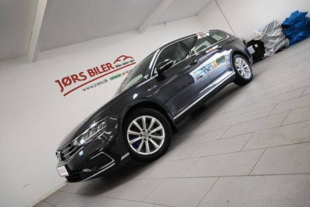 VW Passat GTE Highline+ Variant DSG
