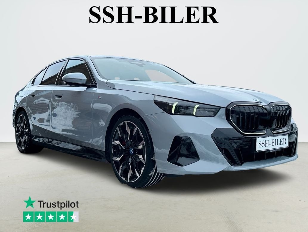 BMW i5 eDrive40 Fully Charged M-Sport Pro