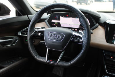 Audi RS e-tron GT quattro