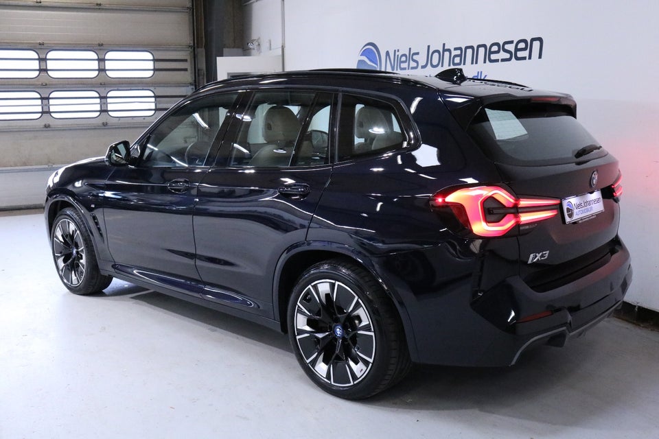 BMW iX3, Billede 2