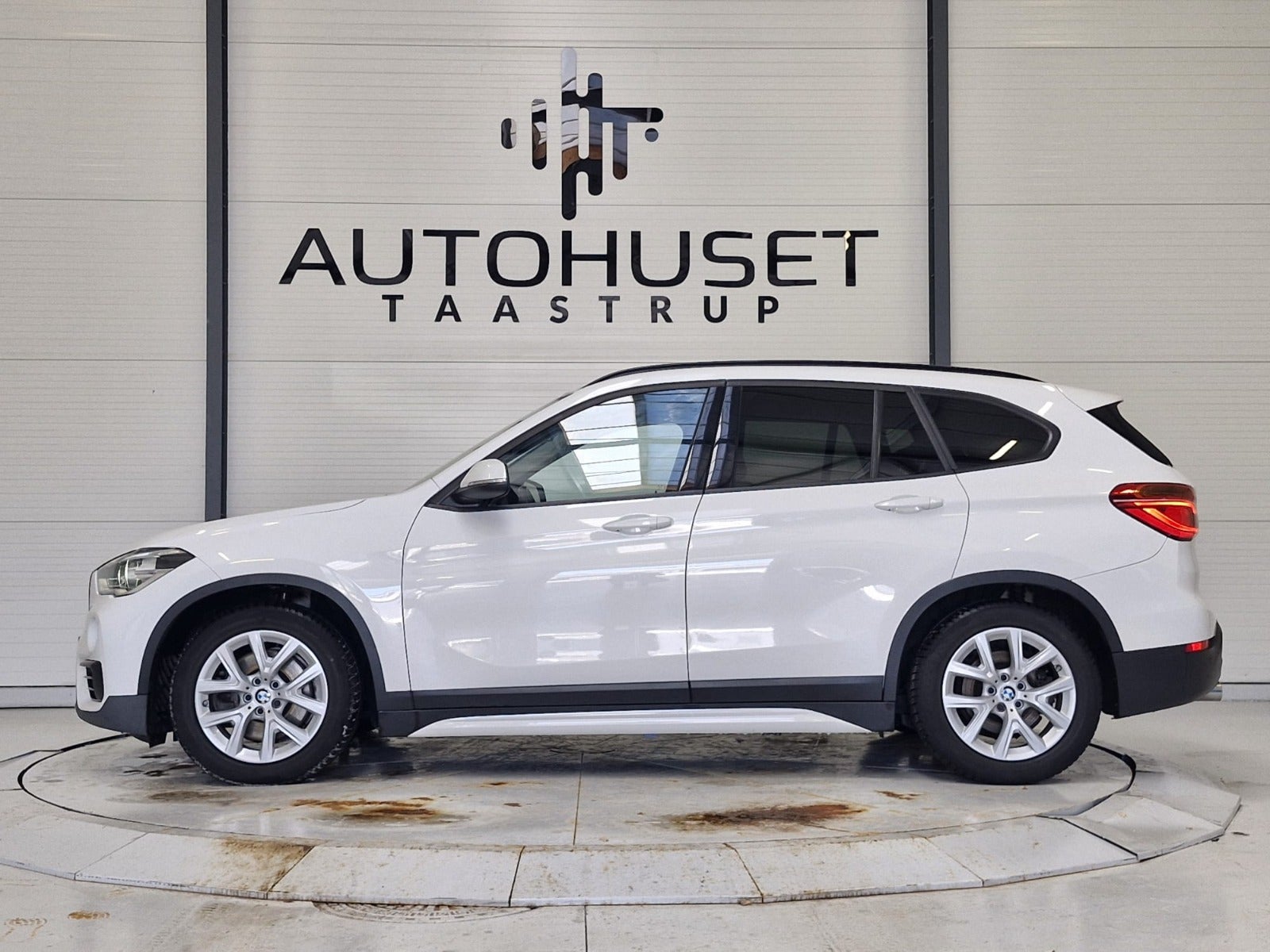 Billede af BMW X1 2,0 sDrive20i Sport Line aut.