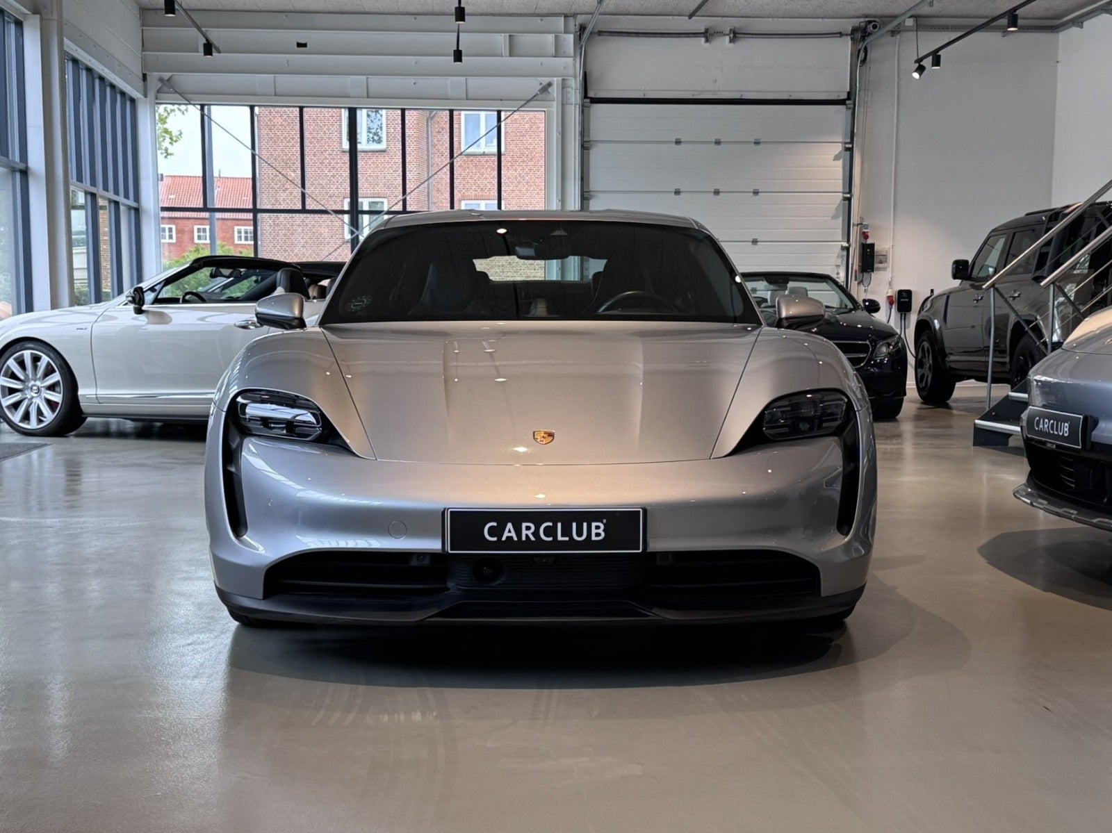 Porsche Taycan 4S Performance+