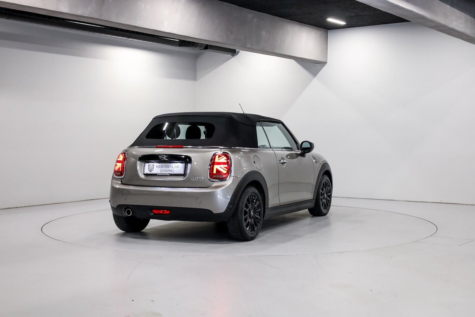 MINI Cooper 1,5 Essential Cabriolet aut.