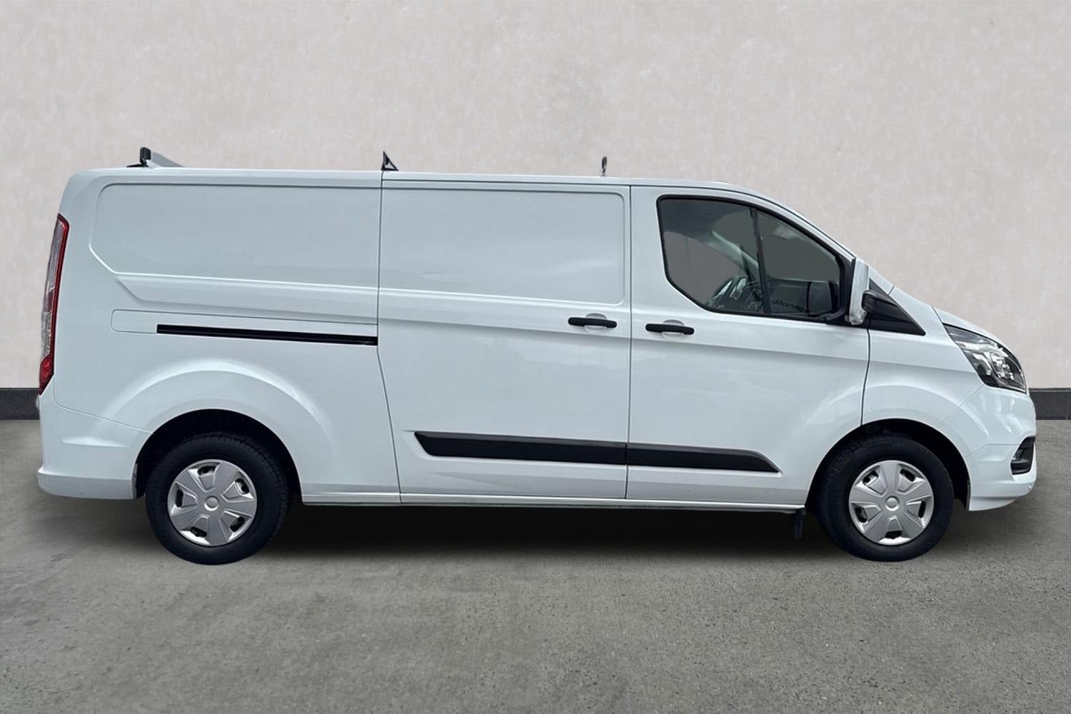 Billede af Ford Transit Custom 320L 2,0 TDCi 130 Trend