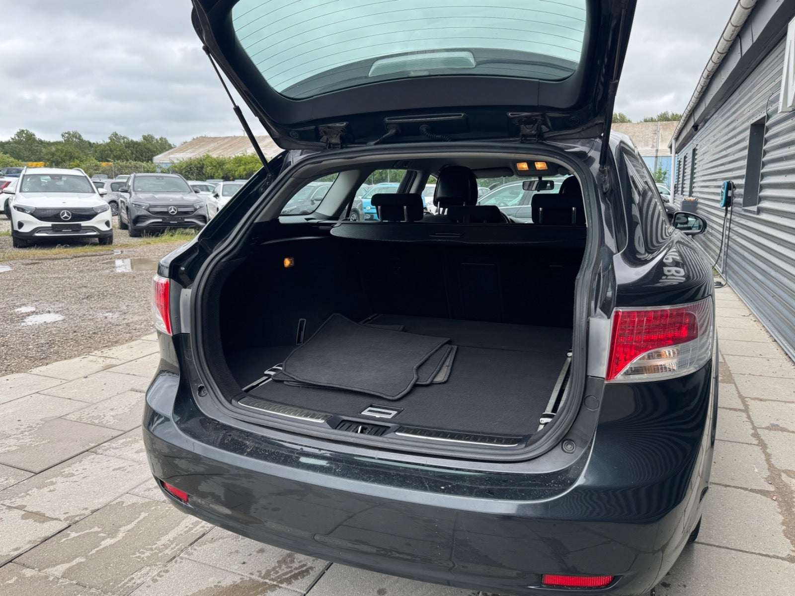 Billede af Toyota Avensis 2,0 D-4D T2 stc.
