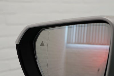 BMW iX xDrive40 Fully Charged