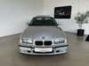 BMW 320i Coupé thumbnail