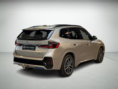 BMW iX1 xDrive30 M-Sport billede 3