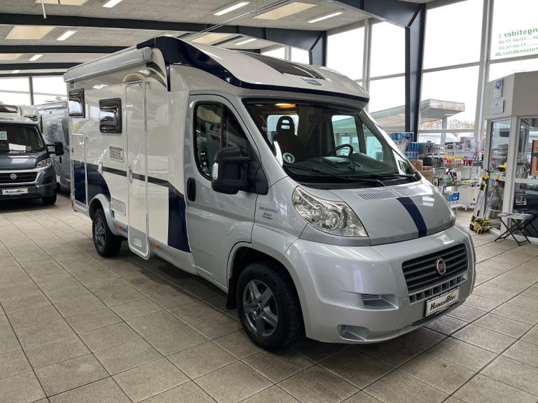 Fiat McLouis P700 Van