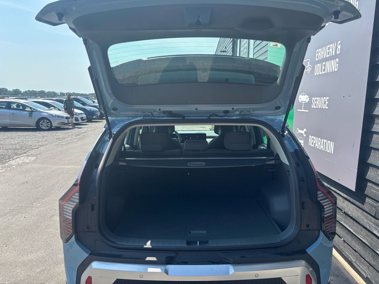 Kia EV3 Long Range Access