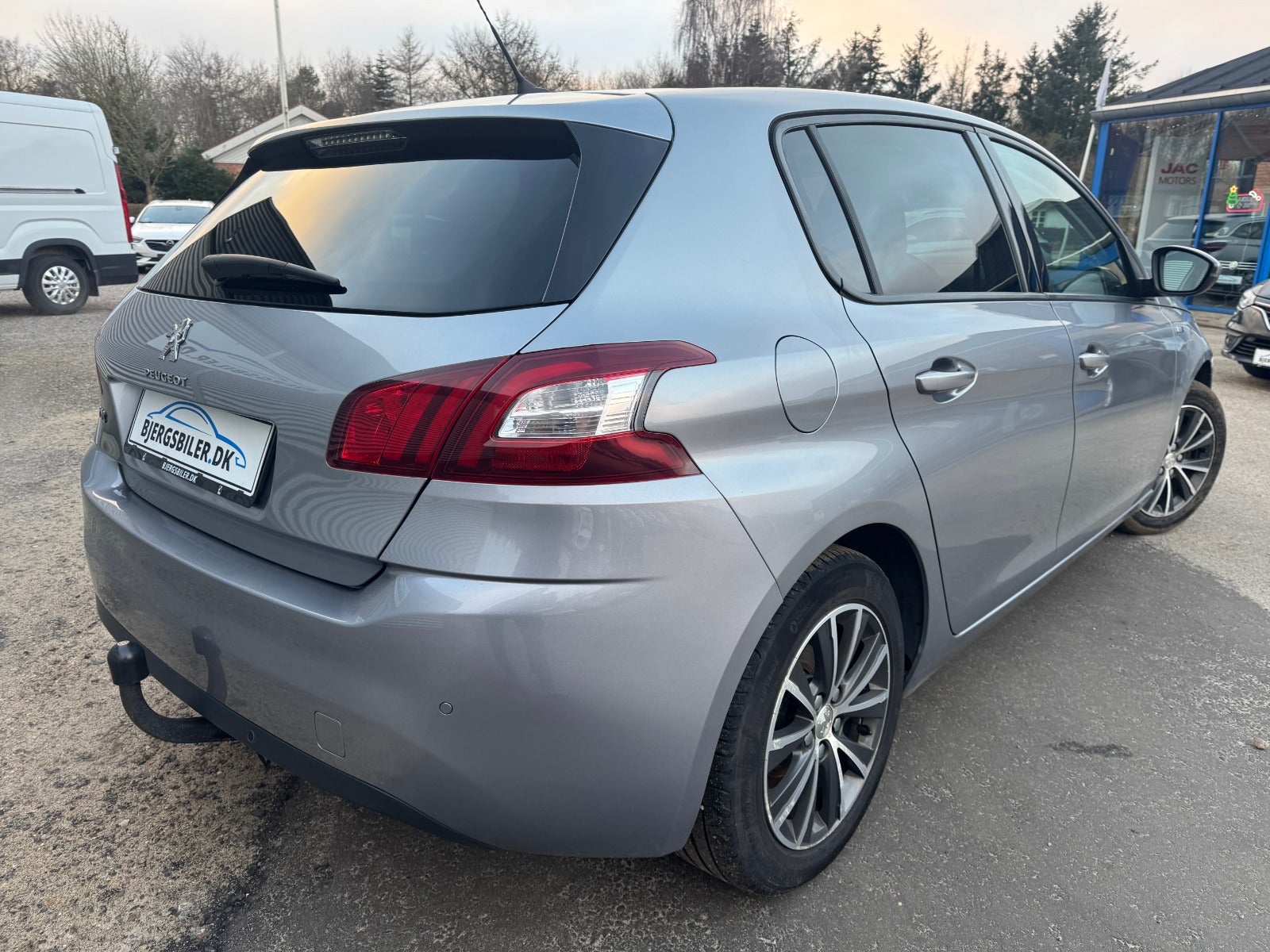 Peugeot 308 2016