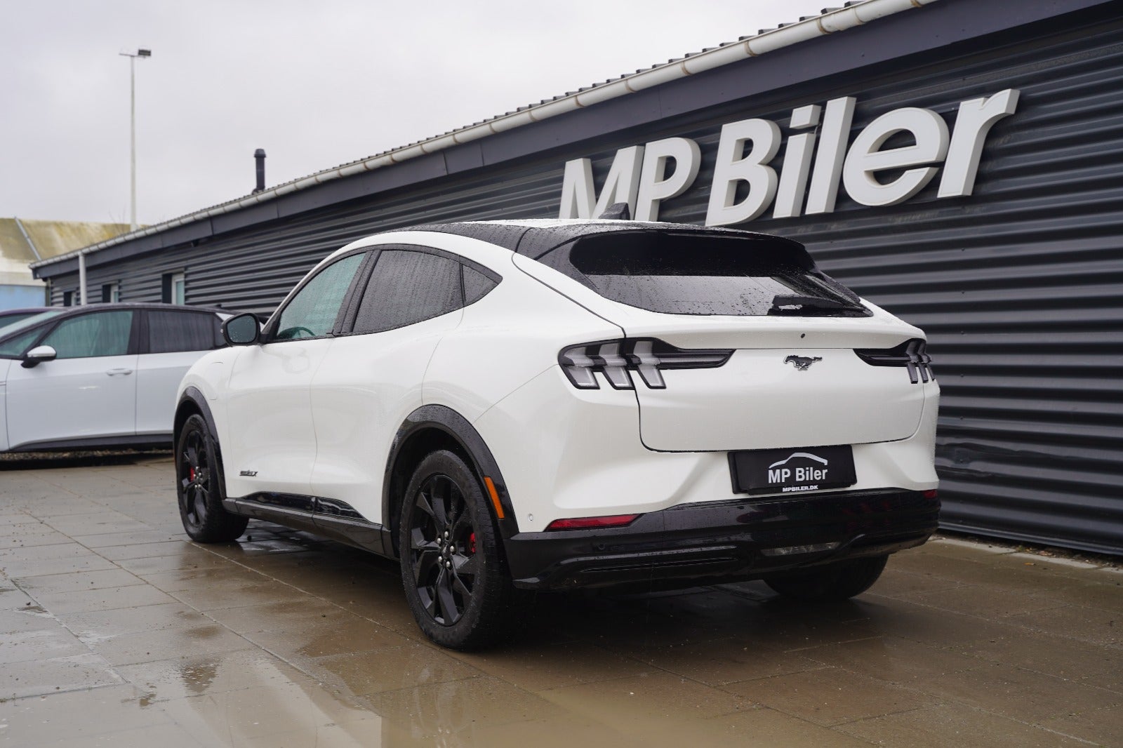 Billede af Ford Mustang Mach-E 98 Premium Extended Range