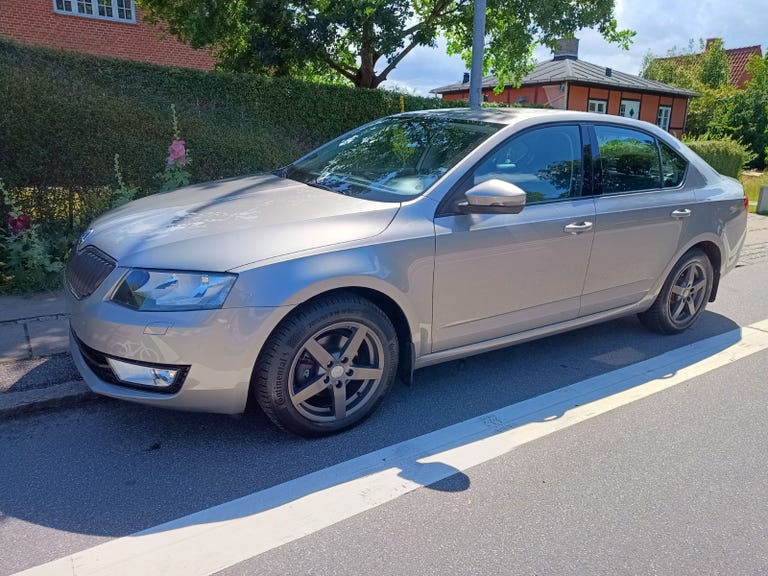 Skoda Octavia TSi 105 Ambition DSG