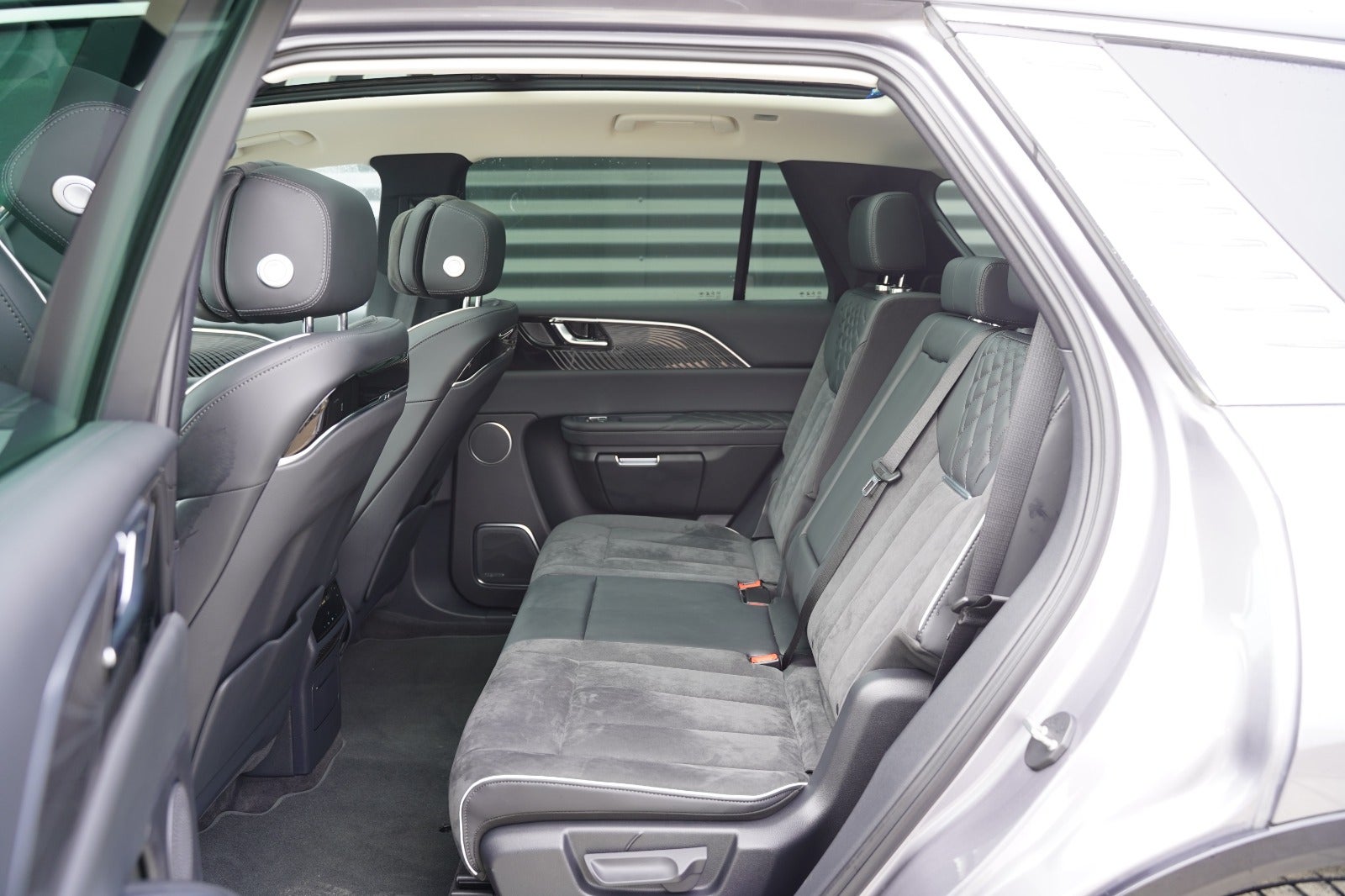 Billede af Hongqi E-HS9 84 Comfort
