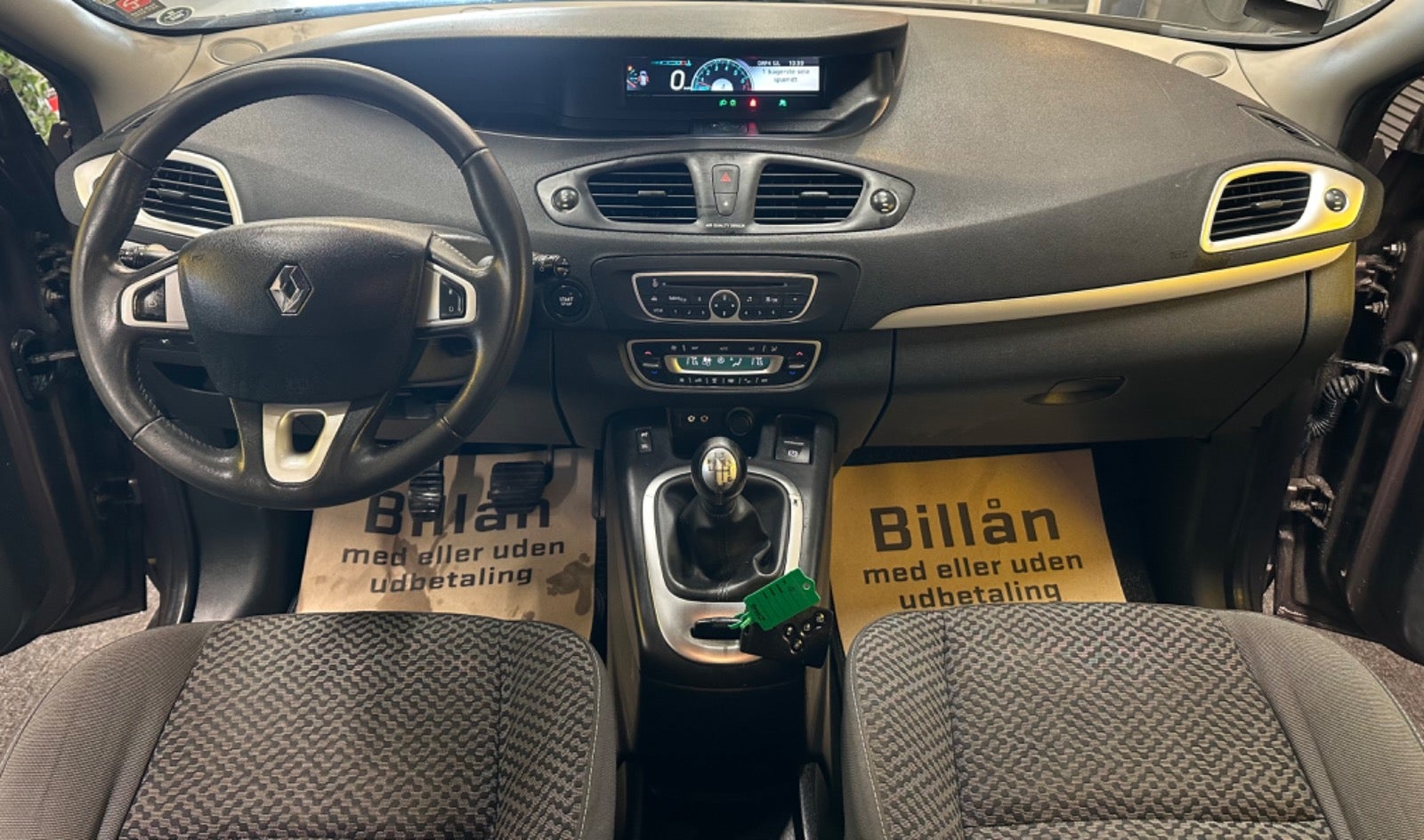 Billede af Renault Grand Scenic III 1,6 16V Authentique 7prs
